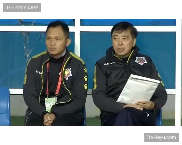 战术犯规的判罚标准：何时构成黄牌甚至红牌？