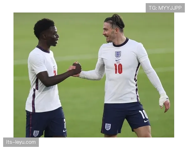 巴尔科拉与萨卡的比赛影响力差距：成熟度如何塑造边锋表现