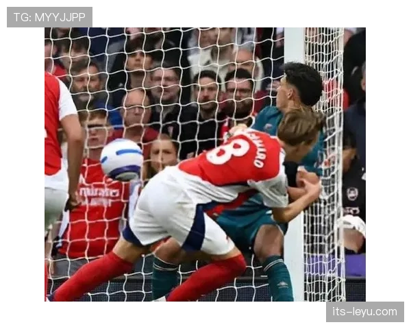 故意手球判罚标准：什么动作会被视为“故意”？